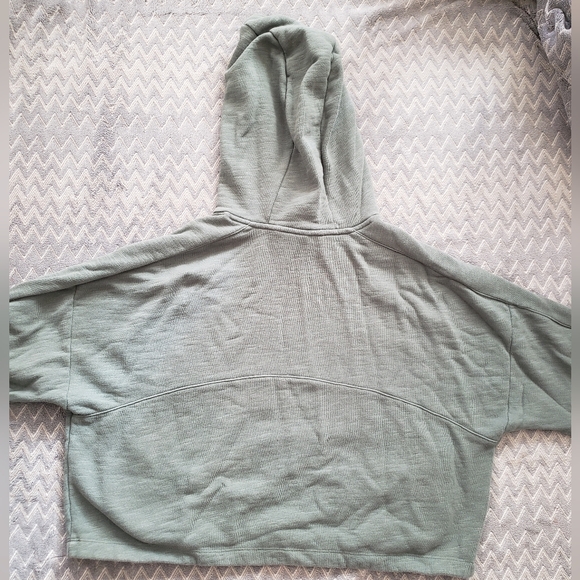 Sweaty Betty green hoodie - Picture 3 of 5